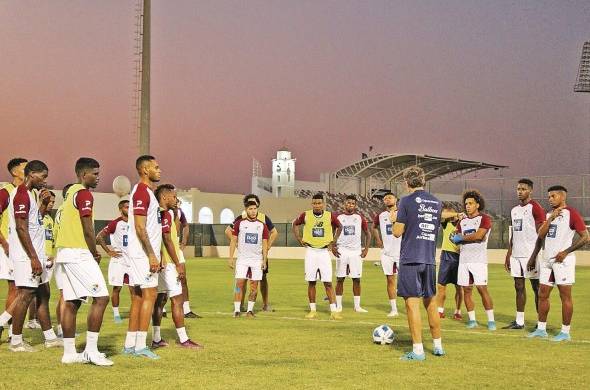 La Selección de Panamá durante un entrenamiento en Baréin.