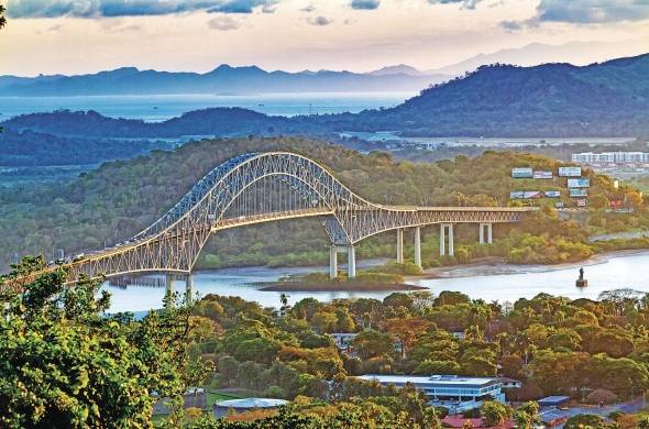 Historia del puente sobre el Canal de Panamá