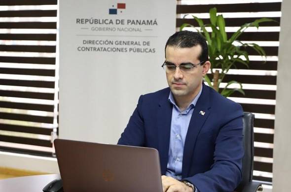 Rafael Fuentes, director de Contrataciones Públicas.