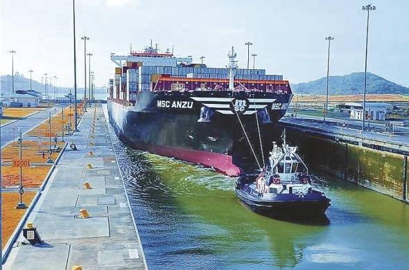 Los servicios marítimos representan uno de los mayores motores del producto interno bruto del país y de ingresos al Tesoro Nacional.