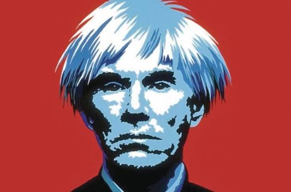 Andy Warhol se convirtió en una auténtica estrella de 'pop' de las artes plásticas.