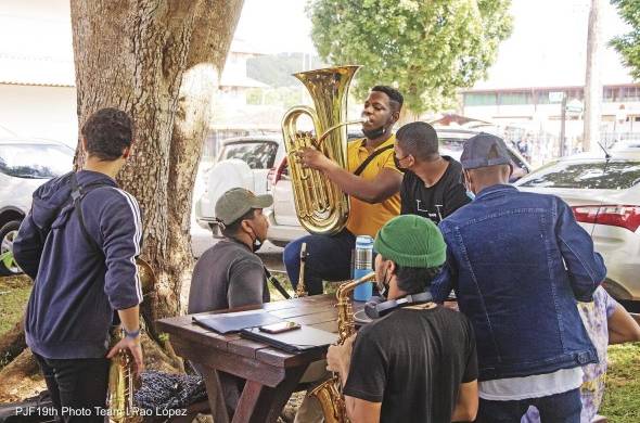 Esta iniciativa nació gracias al interés de los estudiantes de música y músicos que desean participar en los eventos educativos del Panamá Jazz Festival.
