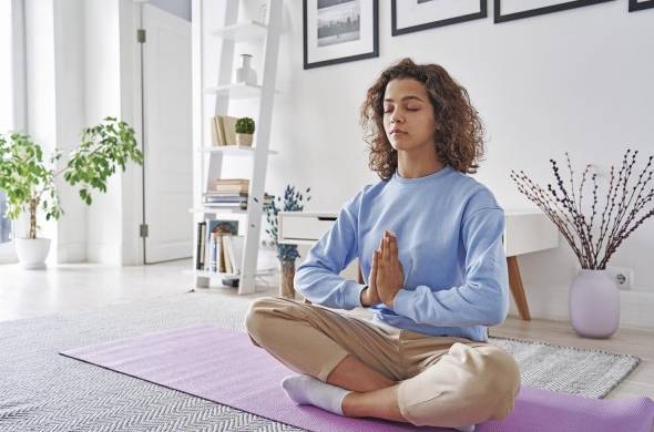Meditar es crucial para liberar estrés