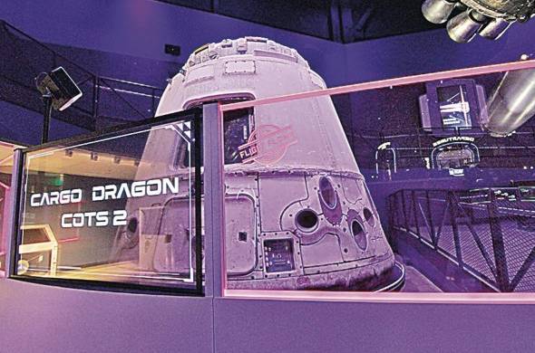 En el Kennedy Sapace Center hay exhibiciones de las naves espaciales para adultos y niños.