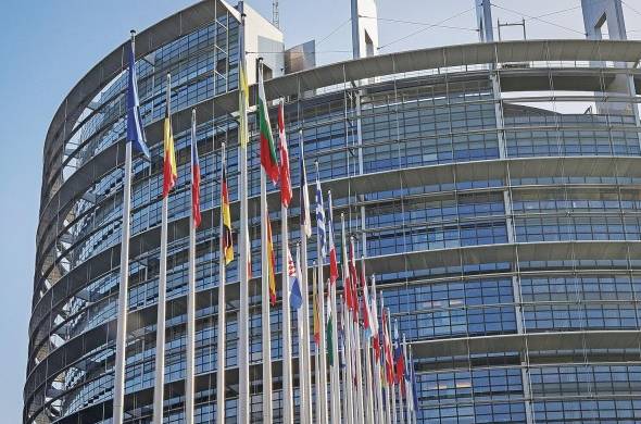 Imagen de ayer de la sede del Parlamento Europeo en Estrasburgo. La sede en Bruselas fue registrada este lunes.
