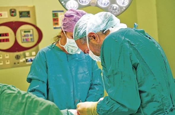 El programa de trasplantes de órganos en Panamá comenzó en 1985.
