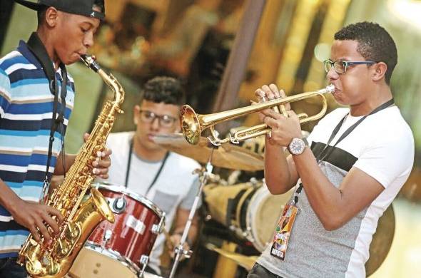 Los jóvenes y talentos emergentes son los principales beneficiados del Panamá Jazz Festival.