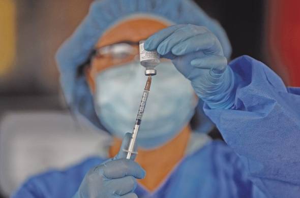 La eficacia de las vacunas contra la covid-19 está por encima del 90%, según especialistas.