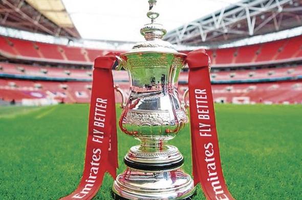 Ahora viene la final entre dos equipos londinenses. El Arsenal y el Chelsea. Como es tradición en las finales de la FA Cup.