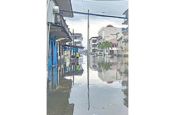 Inundación en Colón.