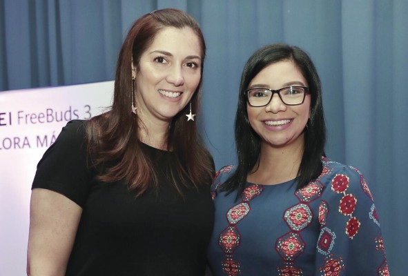 Alejandra Faria y Liz Chirinos