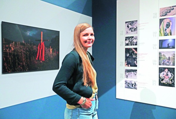 Amber Bracken, fotógrafa canadiense ganadora del World Press Photo 2022, posaba ayer en ciudad de México.