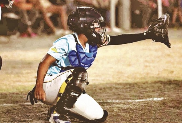 La versátil atleta colonense se desempeñaba como receptora en el equipo provincial de Colón.
