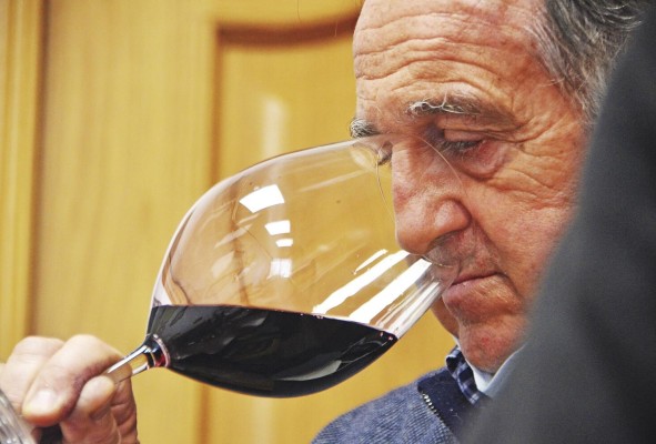 lTomás Postigo ha participado activamente en el desarrollo de la región de Ribera del Duero