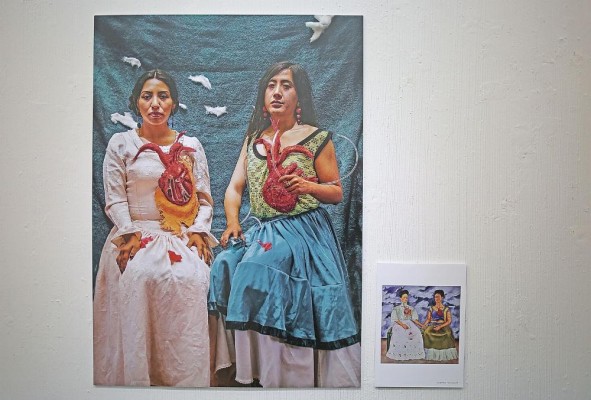 Fotografía de imágenes recreadas en fotografía para una exposición el 12 de septiembre de 2023, en La Paz.
