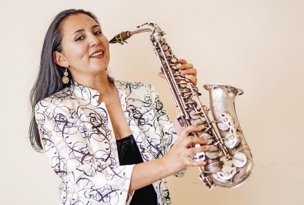 Patricia Zárate, saxofonista y directora ejecutiva del Panamá Jazz Festival.