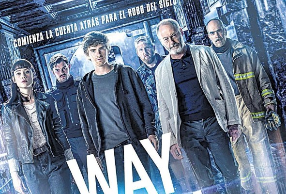En la nueva película dirigida por Jaume Balagueró, 'Way Down', el ingeniero Thom Johnson es reclutado para averiguar cómo ingresar al interior del Banco de España. El objetivo es robar un pequeño tesoro.