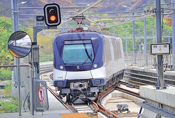 La línea 1 del Metro fue licitada en 2010.