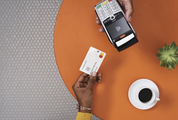 En la actualidad, el 50% de las transacciones son sin contacto en el caso de las que se realizan en puntos de ventas y el otro 50% son con chip.