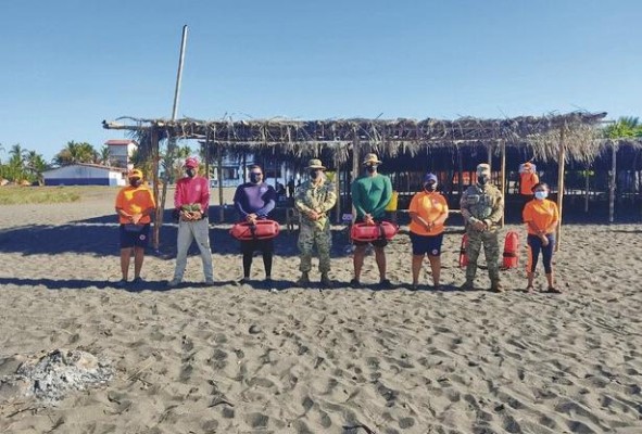 La Policía Nacional está facultada para tomar las medidas necesarias para reforzar la vigilancia y seguridad en las playas, ríos, lagos y balnearios.