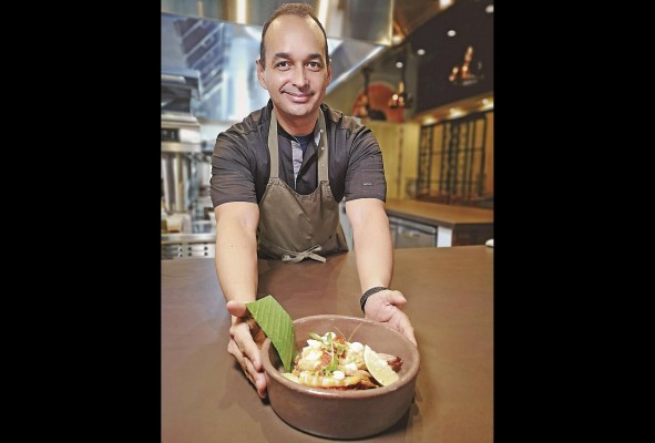 Guacho con langostinos en Madu del chef Francisco Castro