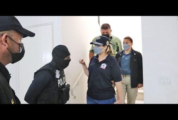 La Fiscalía de Drogas durante la operación “Fisher”.