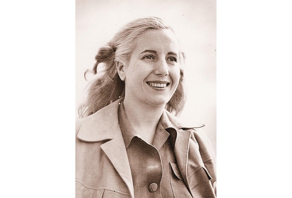 Fue declarada “Jefa espiritual de la nación” (Argentina).