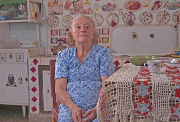 La cinta nace del interés de Pilar Moreno en el arte que se produce fuera del mundo artístico.