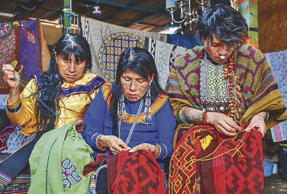 La invisibilidad estadística no permite crear metas nacionales que aseguren el bienestar de los pueblos originarios.