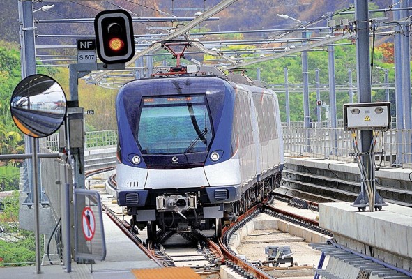 La Línea 3 será un monorriel de seis vagones que recorrerá 25 kilómetros y 14 estaciones en 45 minutos.