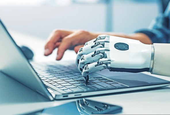 Para los exploradores, pueden navegar por NeuroGen, Latent Diffusion o Craiyon