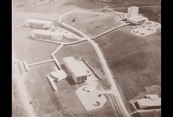 Edificios originales del Campus Octavio Méndez Pereira