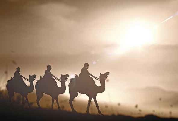 La festividad de los Reyes Magos viene acompañada de una larga tradición alrededor del mundo.