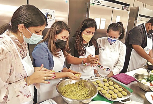 Preparación del falafel