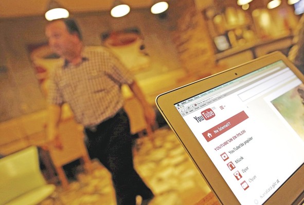 Los 'youtubers' obtuvieron en conjunto $300 millones en el año 2021, un 40% más que el año anterior y un nuevo récord.