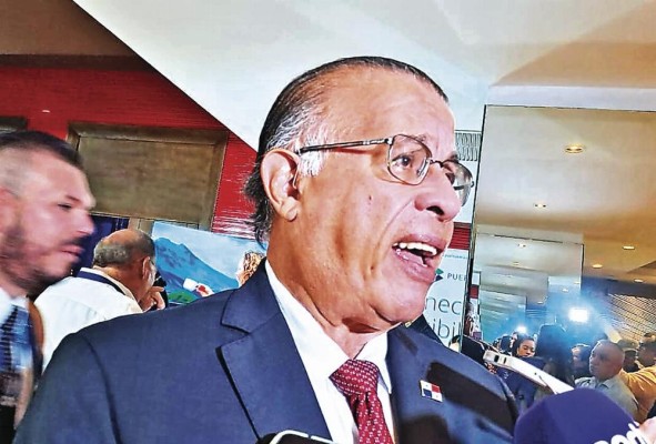Augusto Valderrama, ministro de Desarrollo Agropecuario