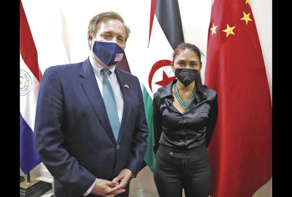 Stewart Tuttle, Yanibeth Miranda