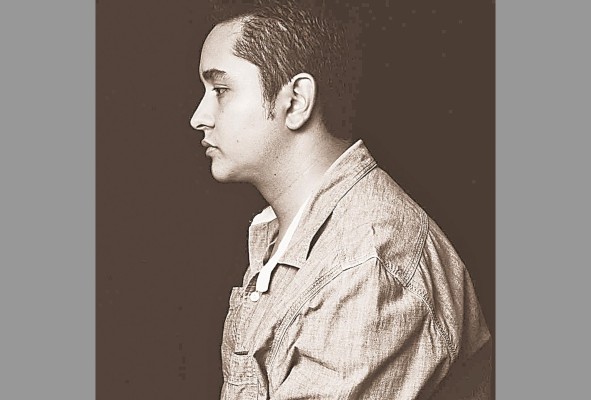 El fotógrafo Carlos Bracho, autor de la exposición