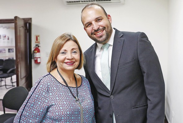Vielka Vásquez, Juan Bosco Ureña