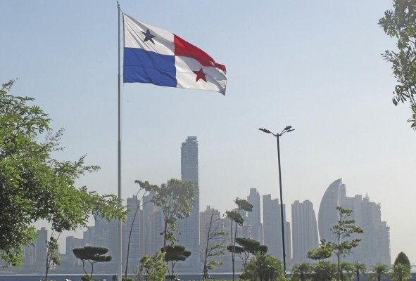 Bandera que reinas
