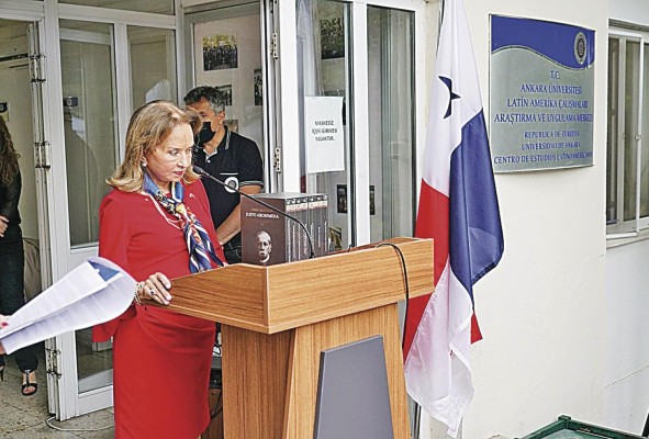 Homenaje a don Justo Arosemena