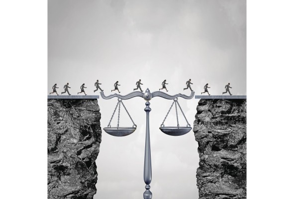 Hacia el perfeccionamiento de la democracia