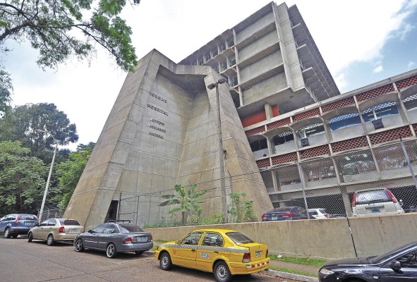 La mayoría de los casos de cáncer en Panamá registrados en 2019 por el ION se encuentran en los grupos de edad de 50 a 79 años.