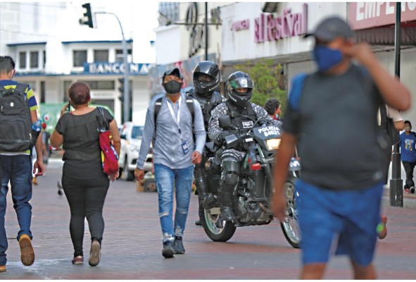 Panamá acumula 1,096 defunciones por covid-19.