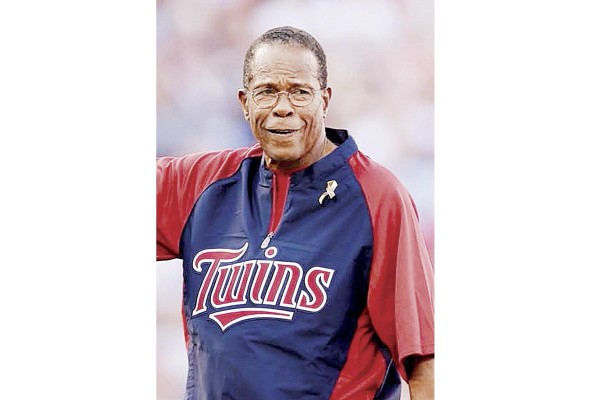 Carew fue elegido para el Salón de la Fama del Béisbol en 1991. El panameño fue también mánager-jugador en la Liga de Béisbol Profesional de Venezuela (LVBP).