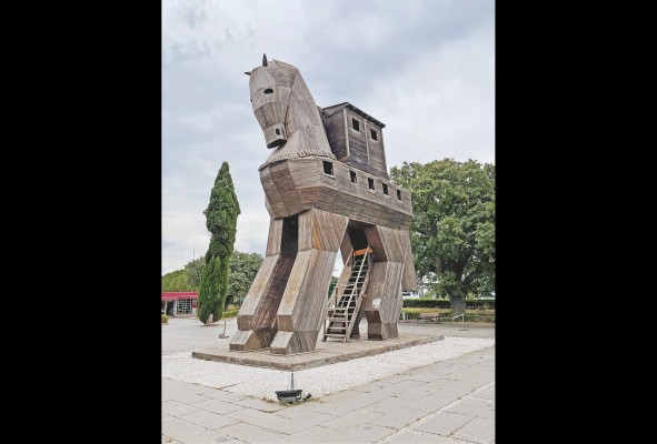 Réplica del caballo de Troya