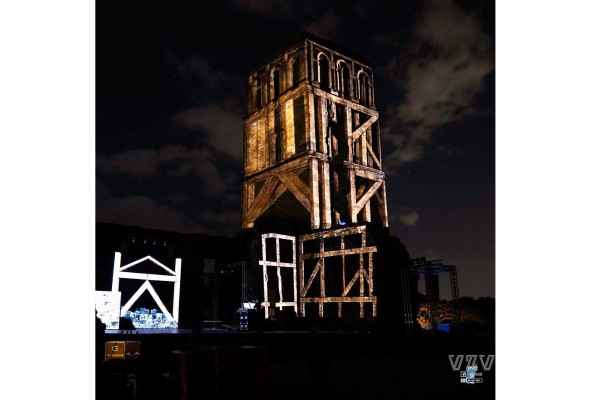 La torre de la antigua ciudad es la protagonista principal de la historia.
