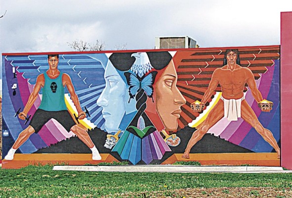 El mural 'La Alma' pintado en 1978 por Emanuel Martínez.