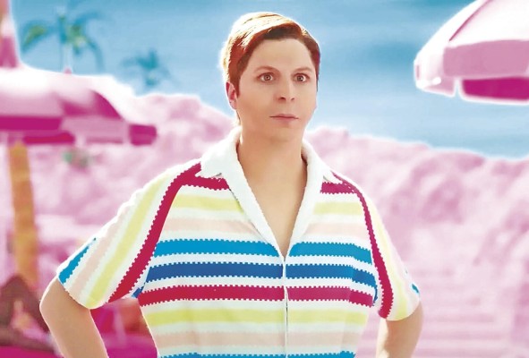 Se hace mención de las Barbie descontinuadas, como Barbie Midge, y Ken descontinuados, como Allan.