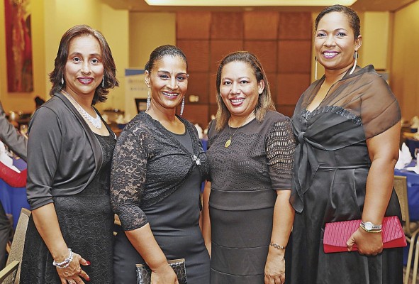 María Isabel Chávez, Yesis Delgado, María Marciaga e Itzel de León